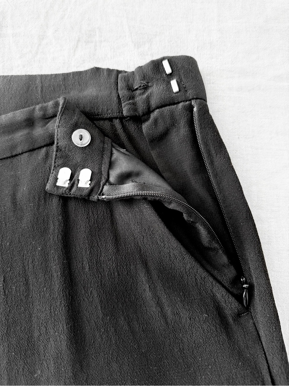 H&M Black Women's Trouser - Picture 4 of 6